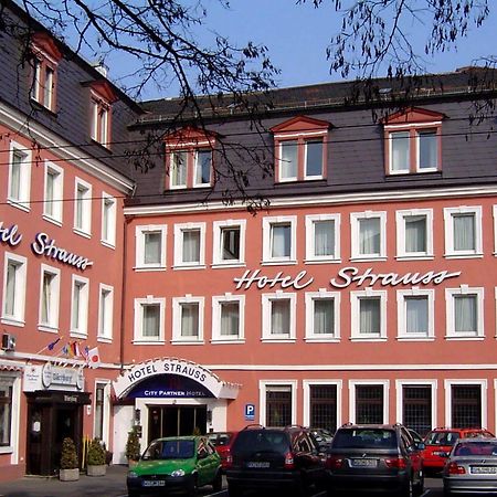 City Partner Hotel Strauss Wurtzbourg Extérieur photo