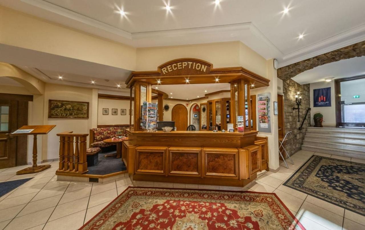 City Partner Hotel Strauss Wurtzbourg Extérieur photo